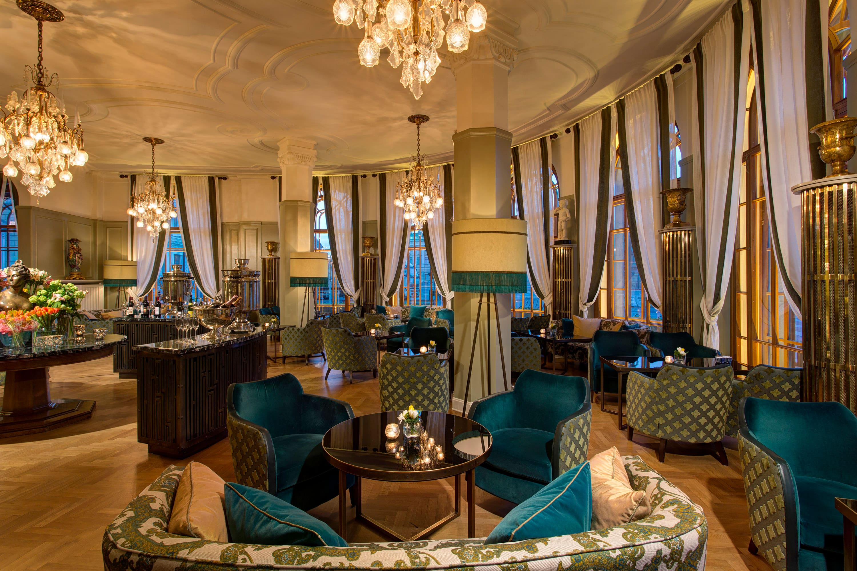 Hotel Astoria: Five Star Luxury Hotel in the Heart of St. Petersburg 