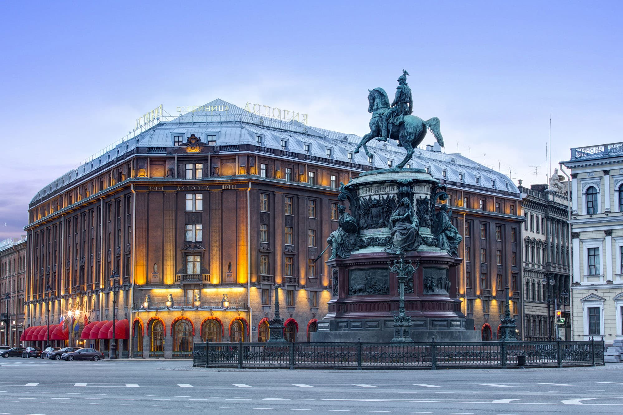 Hotel Astoria Five Star Luxury Hotel In The Heart Of St Petersburg   Rfh Hotel Astoria Facade 7433 Jg May 17 